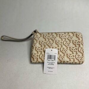 BNWT Coach Corner Zip Wristlet in Signature Canvas | Beige Monogram